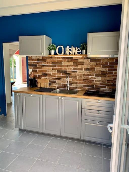 Maison Bord De Mer Dans La Petite Irlande Auderville 外观 照片
